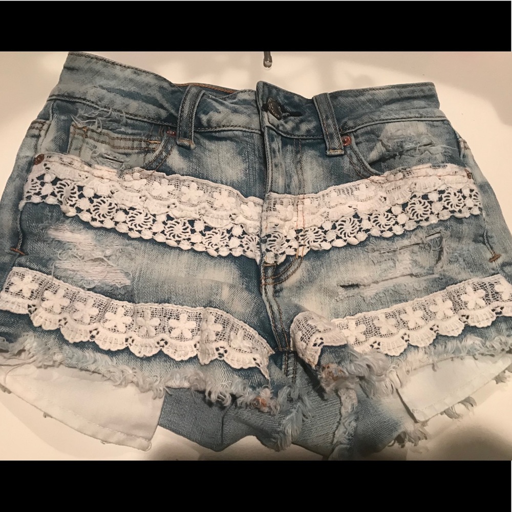*AMERICAN EAGLE SHORTS*